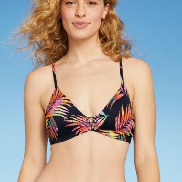 this Lightly Lined Strappy Front Detail Bikini Top from Shade & Shore™. This lig - Picture 1 of 2